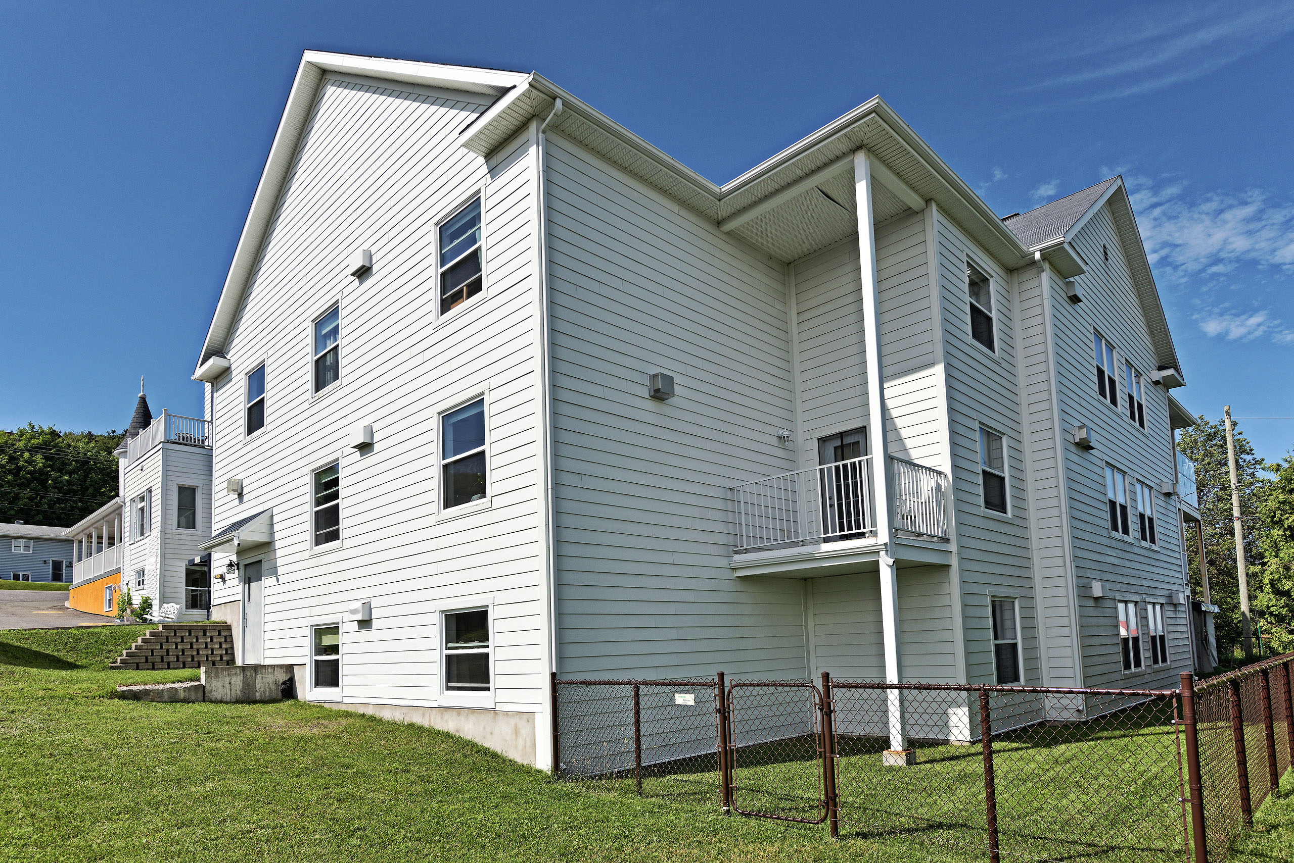 Vue extérieure avec balcon